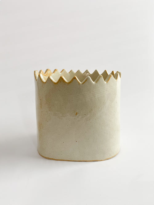 Corona Planter